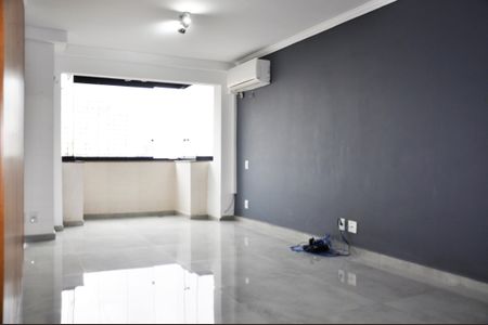 Apartamento à venda com 88m², 2 quartos e 1 vagaSala