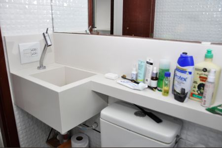 Apartamento à venda com 88m², 2 quartos e 1 vagaBanheiro Social