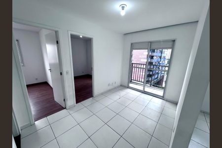 Apartamento para alugar com 42m², 2 quartos e 1 vaga Apartamento para alugar com 42m², 2 quartos e 1 vagaSala