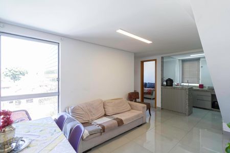 Sala de apartamento à venda com 2 quartos, 110m² em Santa Monica, Belo Horizonte
