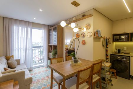 Sala de apartamento à venda com 2 quartos, 36m² em Moema, São Paulo