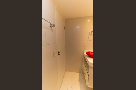 Apartamento à venda com 58m², 2 quartos e 1 vagaBanheiro Social