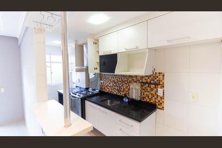 Apartamento à venda com 58m², 2 quartos e 1 vagaCozinha