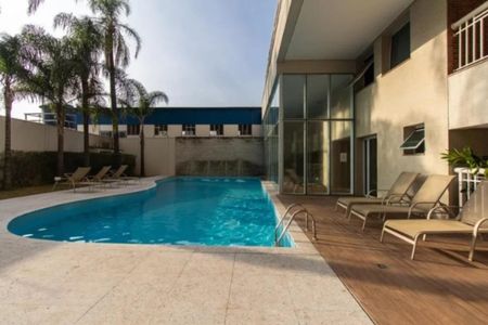 Apartamento à venda com 105m², 2 quartos e 2 vagasFoto 01