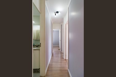 Apartamento à venda com 64m², 3 quartos e 1 vagaCorredor