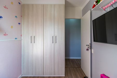 Apartamento à venda com 64m², 3 quartos e 1 vagaQuarto 2