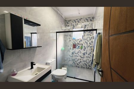 Casa à venda com 120m², 2 quartos e 3 vagas Casa à venda com 120m², 2 quartos e 3 vagasBanheiro