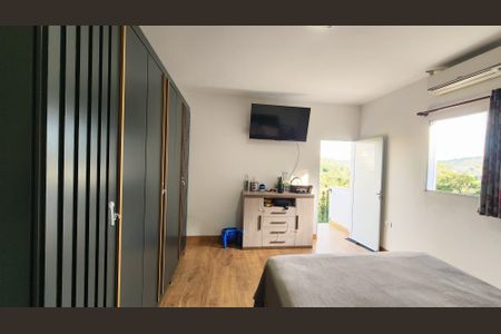 Casa à venda com 120m², 2 quartos e 3 vagas Casa à venda com 120m², 2 quartos e 3 vagasQuarto 1