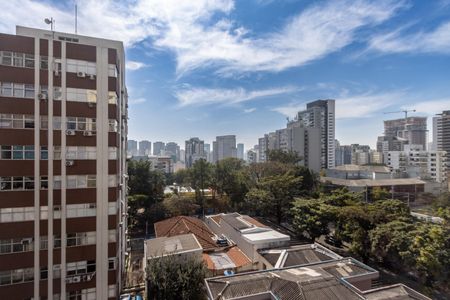 Apartamento à venda com 37m², 1 quarto e 1 vaga Apartamento à venda com 37m², 1 quarto e 1 vagaVista da Varanda