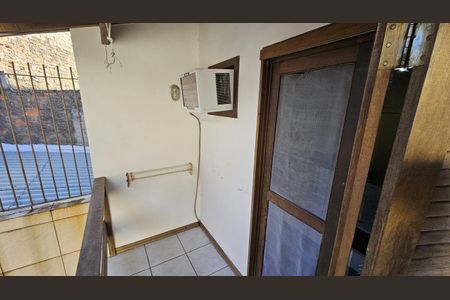 Casa à venda com 164m², 4 quartos e 3 vagasvaranda