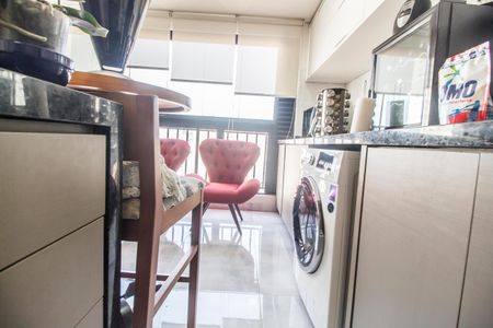 Apartamento à venda com 62m², 2 quartos e 1 vagaÁrea de Serviço