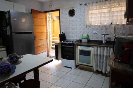 Casa à venda com 127m², 3 quartos e 2 vagasCozinha