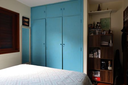 Casa à venda com 127m², 3 quartos e 2 vagasQuarto