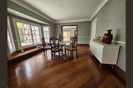 Casa de condomínio à venda com 667m², 4 quartos e 9 vagasFoto 05