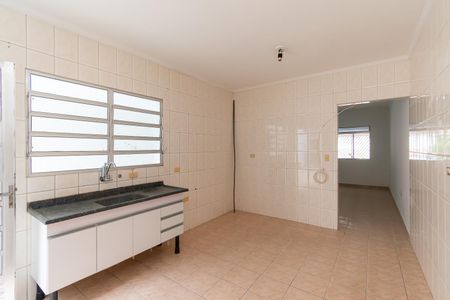 Casa à venda com 112m², 4 quartos e 2 vagas Casa à venda com 112m², 4 quartos e 2 vagasCozinha