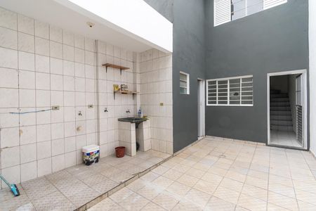 Casa à venda com 112m², 4 quartos e 2 vagas Casa à venda com 112m², 4 quartos e 2 vagasÁrea de Serviço