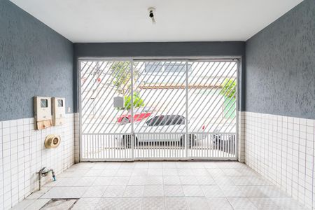 Casa à venda com 112m², 4 quartos e 2 vagas Casa à venda com 112m², 4 quartos e 2 vagasGaragem