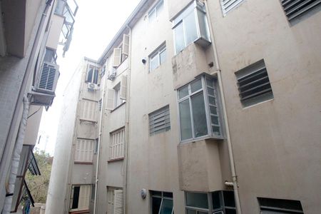 Vista do Quarto 1 de apartamento à venda com 2 quartos, 56m² em Santana, Porto Alegre