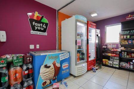 Apartamento para alugar com 33m², 1 quarto e 1 vaga Apartamento para alugar com 33m², 1 quarto e 1 vagaÁrea comum - Mini-mercado