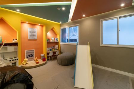 Studio para alugar com 27m², 1 quarto e sem vaga Studio para alugar com 27m², 1 quarto e sem vagaÁrea comum - Brinquedoteca