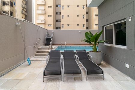 Studio para alugar com 27m², 1 quarto e sem vaga Studio para alugar com 27m², 1 quarto e sem vagaÁrea comum - Piscina