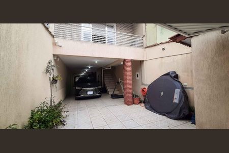 Casa à venda com 480m², 4 quartos e 4 vagas Casa à venda com 480m², 4 quartos e 4 vagasGaragem