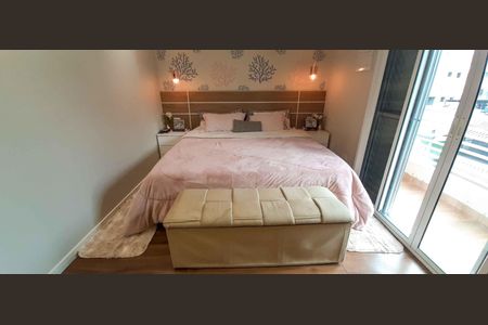 Casa à venda com 480m², 4 quartos e 4 vagas Casa à venda com 480m², 4 quartos e 4 vagasSuíte