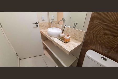 Casa à venda com 480m², 4 quartos e 4 vagas Casa à venda com 480m², 4 quartos e 4 vagasLavabo