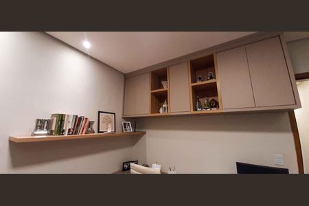 Casa à venda com 480m², 4 quartos e 4 vagas Casa à venda com 480m², 4 quartos e 4 vagasQuarto 3