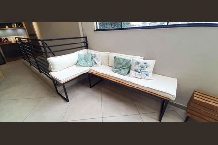 Casa à venda com 480m², 4 quartos e 4 vagas Casa à venda com 480m², 4 quartos e 4 vagasEspaço Gourmet