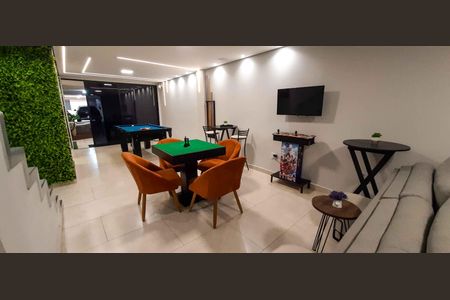 Casa à venda com 480m², 4 quartos e 4 vagas Casa à venda com 480m², 4 quartos e 4 vagasÁrea comum