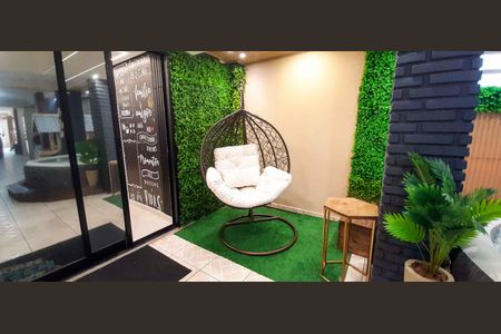 Casa à venda com 480m², 4 quartos e 4 vagas Casa à venda com 480m², 4 quartos e 4 vagasÁrea comum