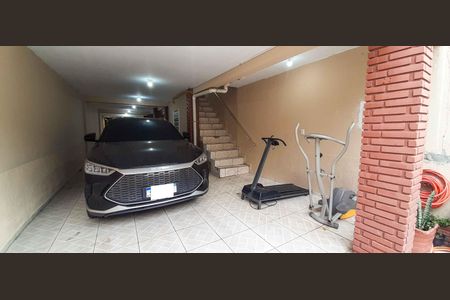 Casa à venda com 480m², 4 quartos e 4 vagas Casa à venda com 480m², 4 quartos e 4 vagasGaragem