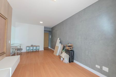 Apartamento para alugar com 72m², 2 quartos e 1 vagaSala