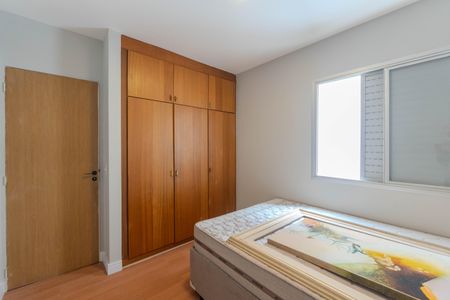 Apartamento para alugar com 72m², 2 quartos e 1 vagaQuarto 2