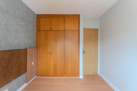 Apartamento para alugar com 72m², 2 quartos e 1 vagaQuarto 1