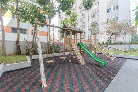 Apartamento para alugar com 72m², 2 quartos e 1 vagaÁrea comum - Playground