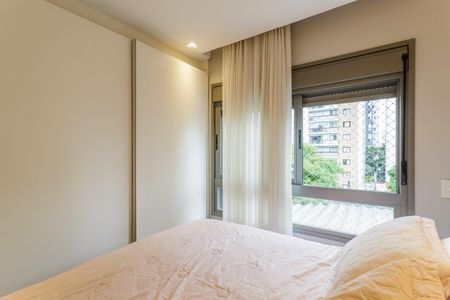 Apartamento à venda com 95m², 3 quartos e 2 vagas Apartamento à venda com 95m², 3 quartos e 2 vagasSuíte