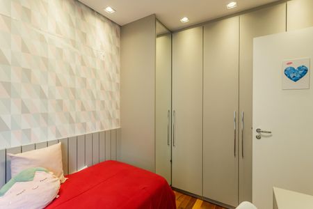 Apartamento à venda com 95m², 3 quartos e 2 vagas Apartamento à venda com 95m², 3 quartos e 2 vagasQuarto 2