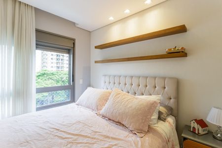 Apartamento à venda com 95m², 3 quartos e 2 vagas Apartamento à venda com 95m², 3 quartos e 2 vagasSuíte