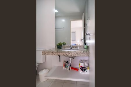 Studio para alugar com 33m², 1 quarto e 1 vaga Studio para alugar com 33m², 1 quarto e 1 vagaBanheiro