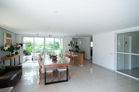 Studio para alugar com 33m², 1 quarto e 1 vaga Studio para alugar com 33m², 1 quarto e 1 vagaÁrea comum