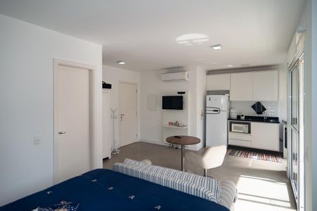 Studio para alugar com 33m², 1 quarto e 1 vaga Studio para alugar com 33m², 1 quarto e 1 vagaStudio