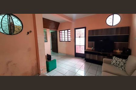 Sala de casa à venda com 3 quartos, 172m² em Jaguaribe, Osasco