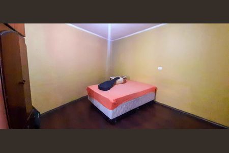 Casa à venda com 172m², 3 quartos e 3 vagas Casa à venda com 172m², 3 quartos e 3 vagasQuarto 2