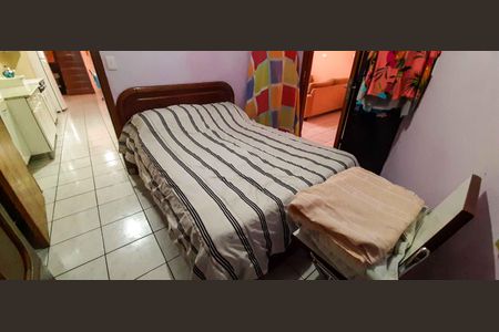 Casa à venda com 172m², 3 quartos e 3 vagas Casa à venda com 172m², 3 quartos e 3 vagasQuarto 1