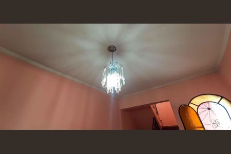 Casa à venda com 172m², 3 quartos e 3 vagas Casa à venda com 172m², 3 quartos e 3 vagasCopa