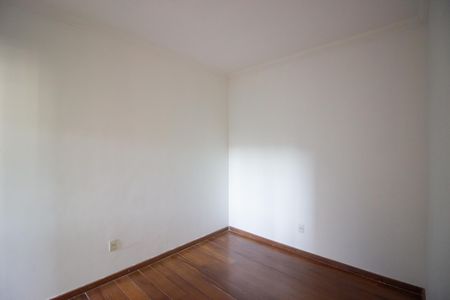 Casa à venda com 361m², 3 quartos e 6 vagasQuarto 2