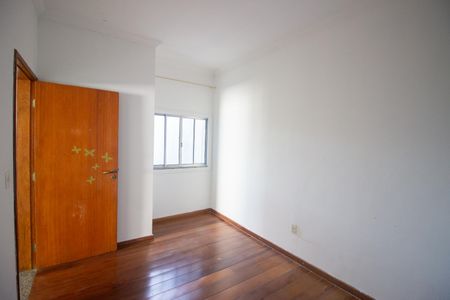 Casa à venda com 361m², 3 quartos e 6 vagasQuarto 2