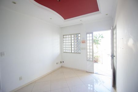 Casa à venda com 361m², 3 quartos e 6 vagasSala de Jantar